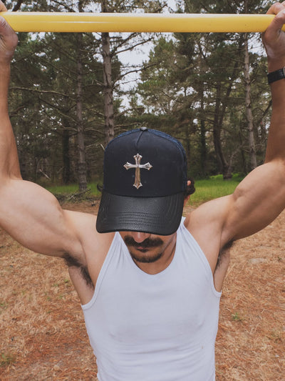 ALEX G.